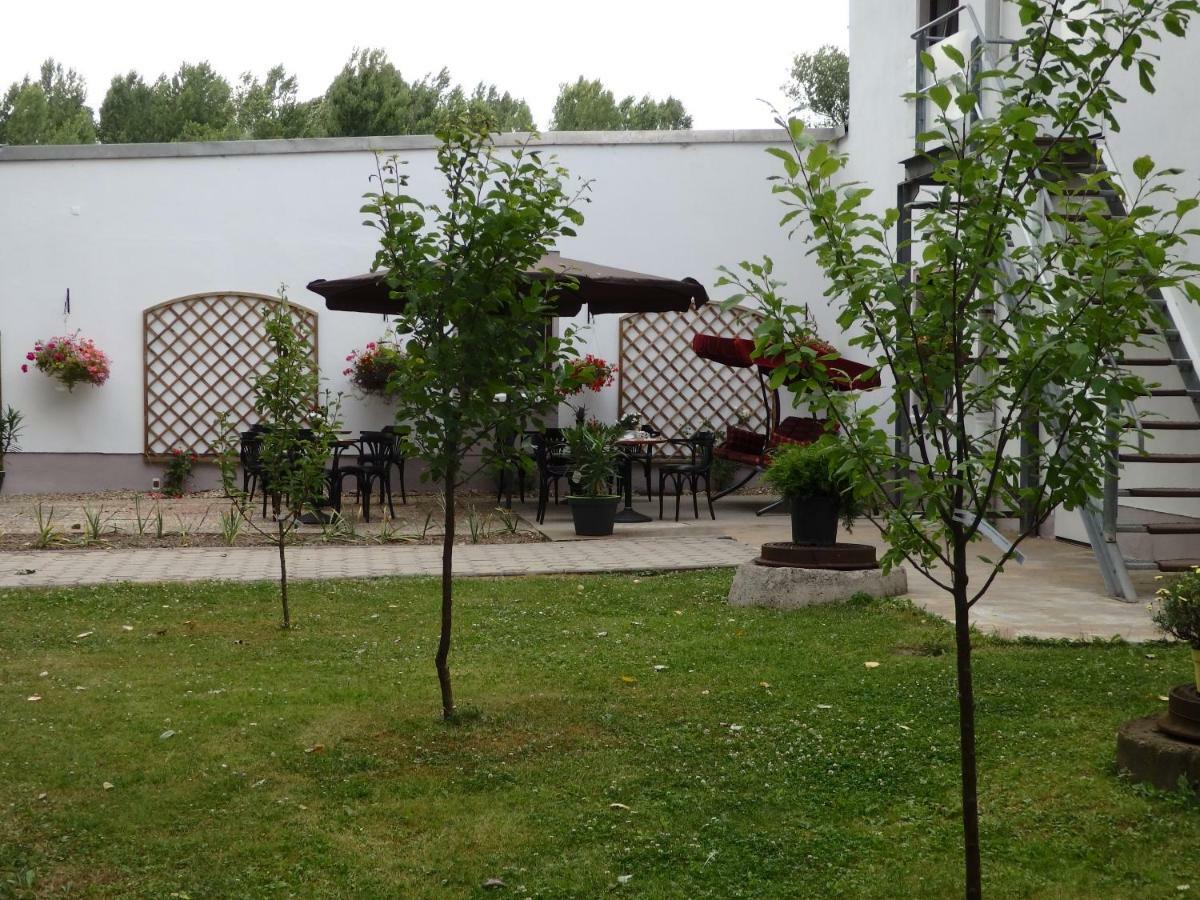 Zur Saale Hotel Weißenfels Eksteriør billede