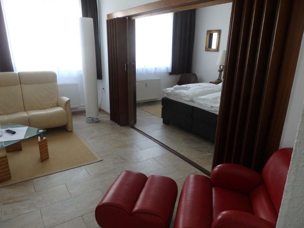 Zur Saale Hotel Weißenfels Eksteriør billede